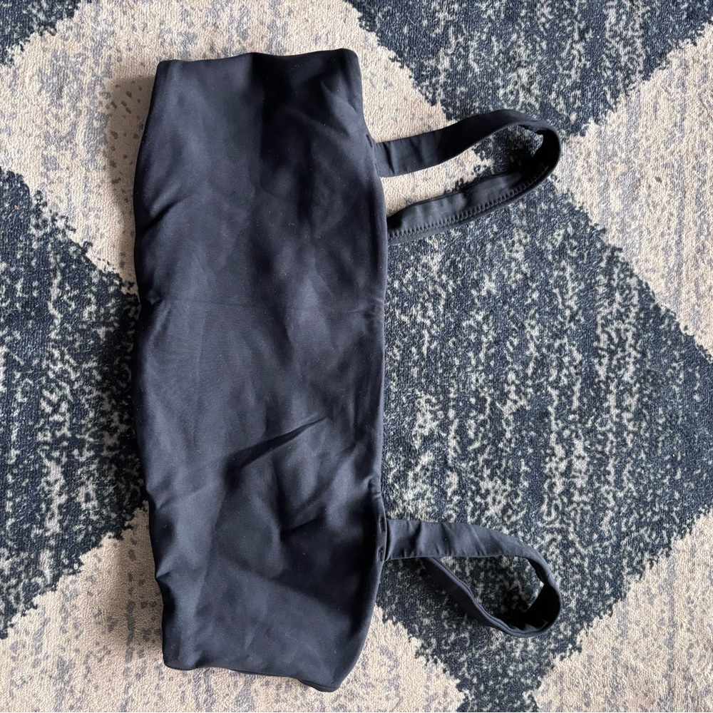 Vuori squareneck sports bra